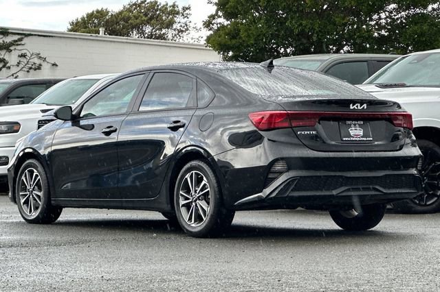 Used 2023 Kia Forte LXS image 6