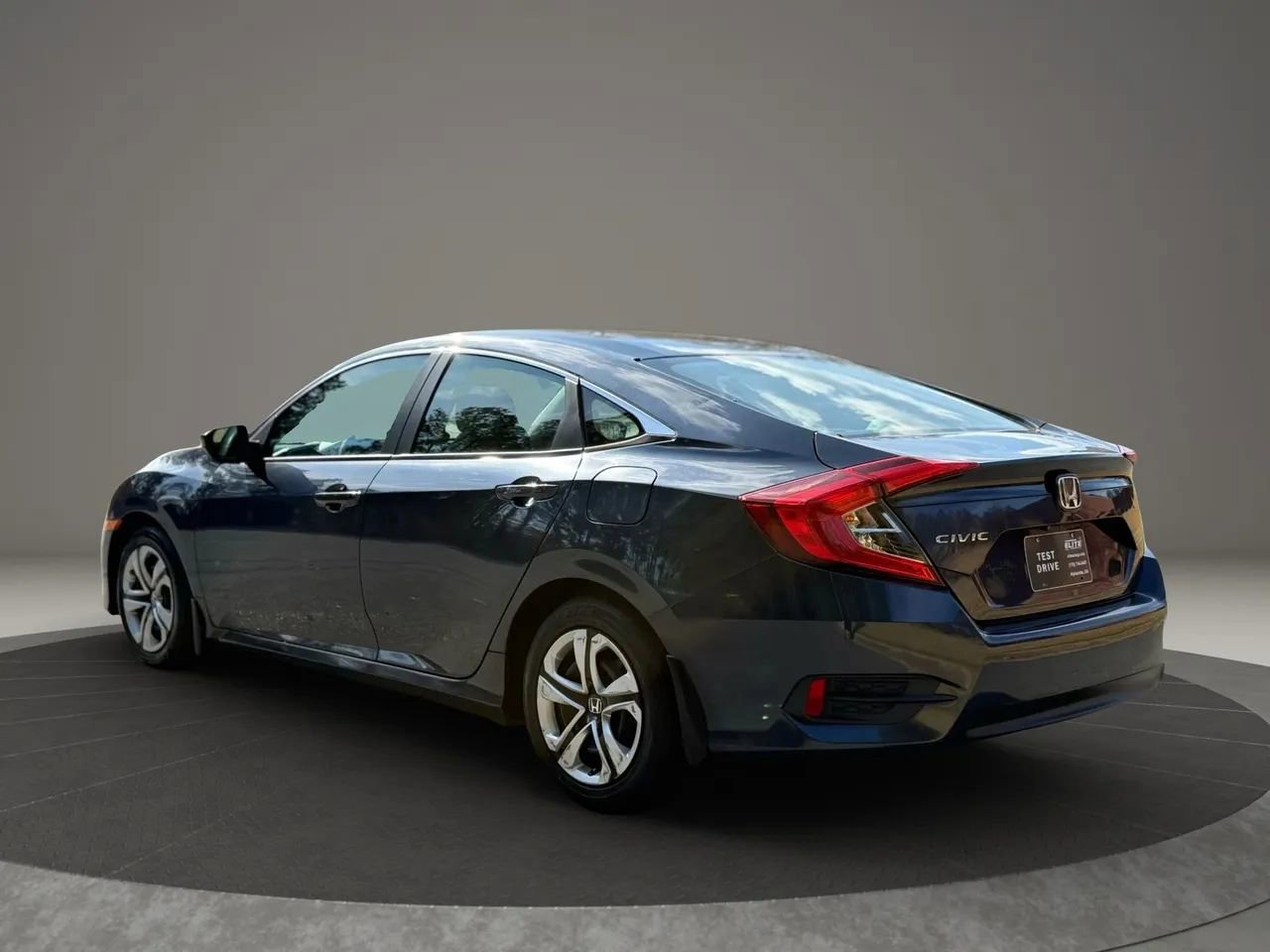 Used 2018 Honda Civic LX image 6