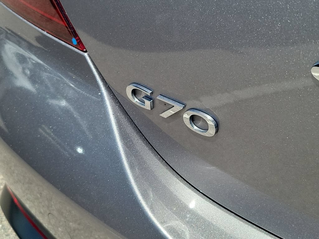 Used 2023 Genesis G70 3.3T w/ Sport Prestige Package RWD image 10