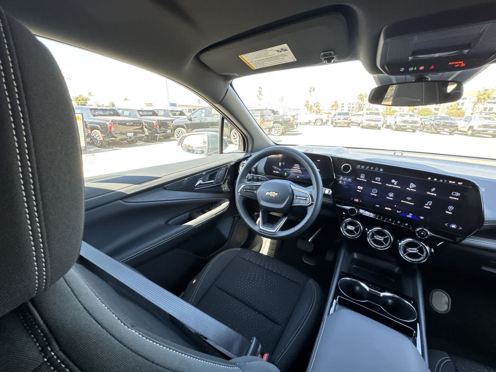 New 2025 Chevrolet Blazer EV LT AWD/4WD image 9