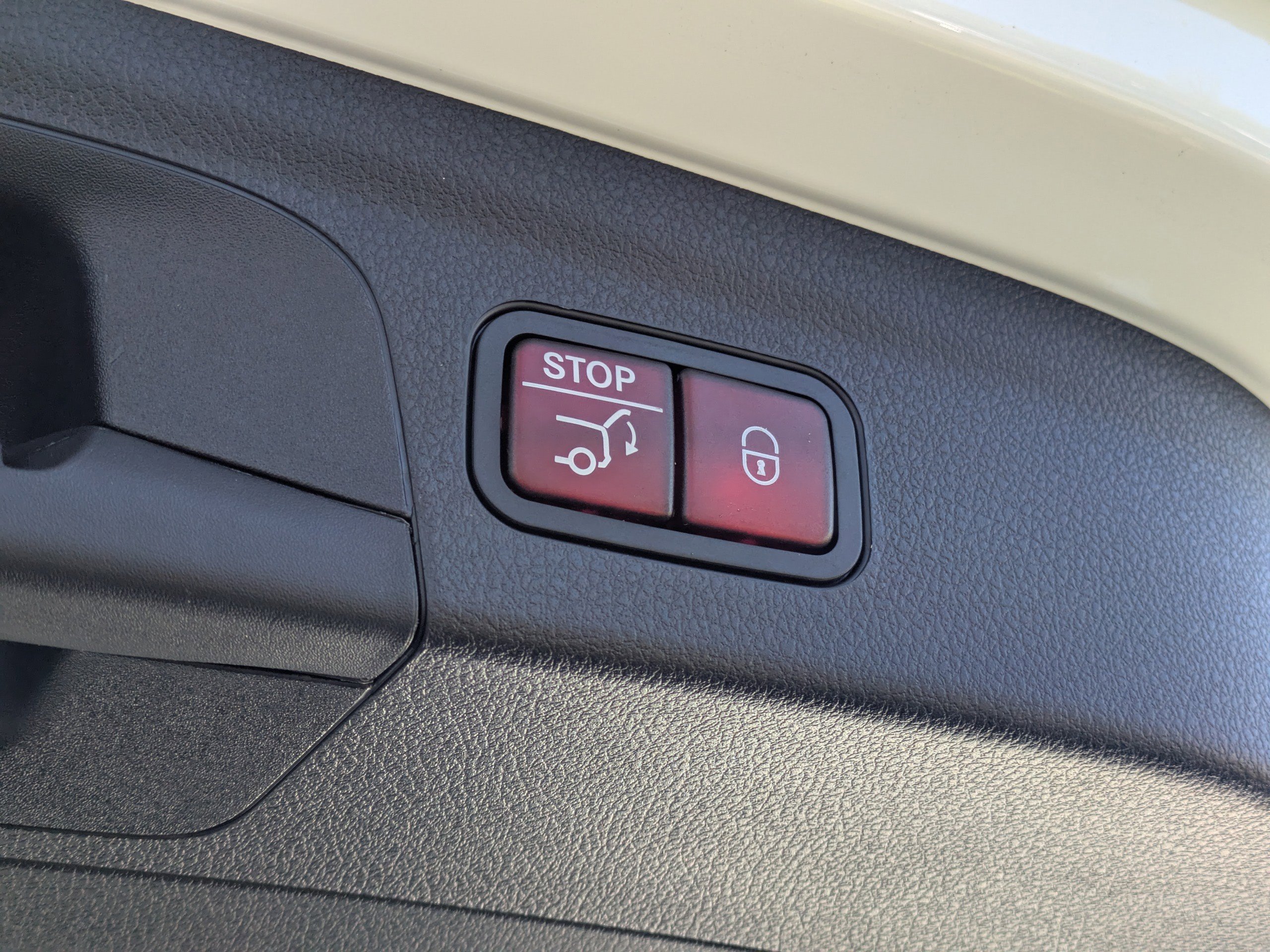 Certified 2024 Mercedes-Benz GLE 350 4MATIC image 13