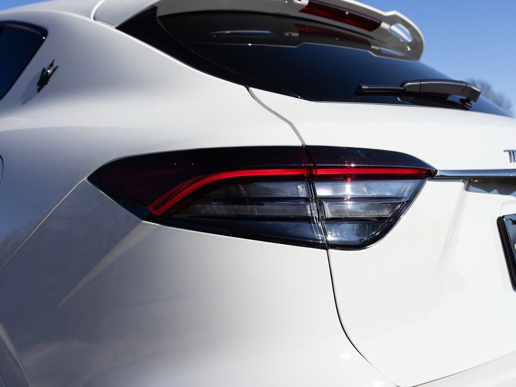 Used 2024 Maserati Levante Modena Ultima image 37