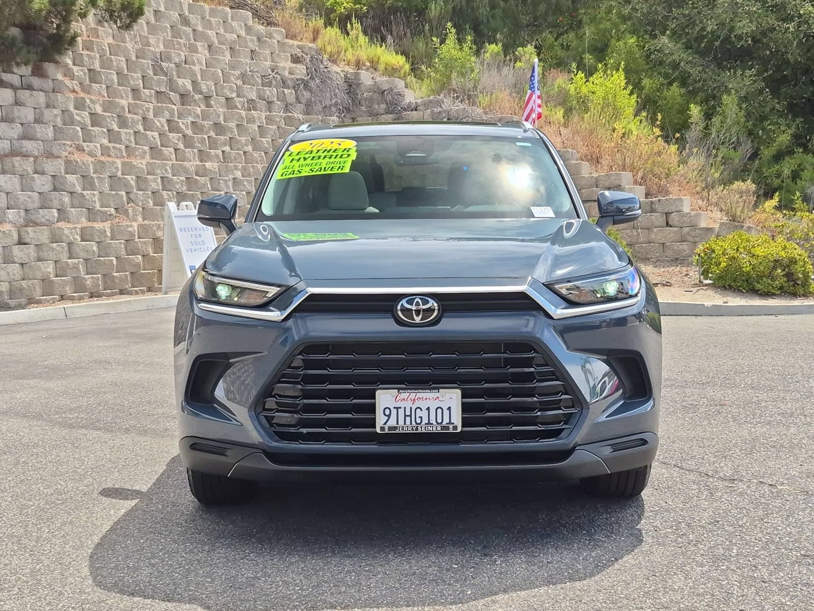 Used 2025 Toyota Grand Highlander AWD Hybrid image 8