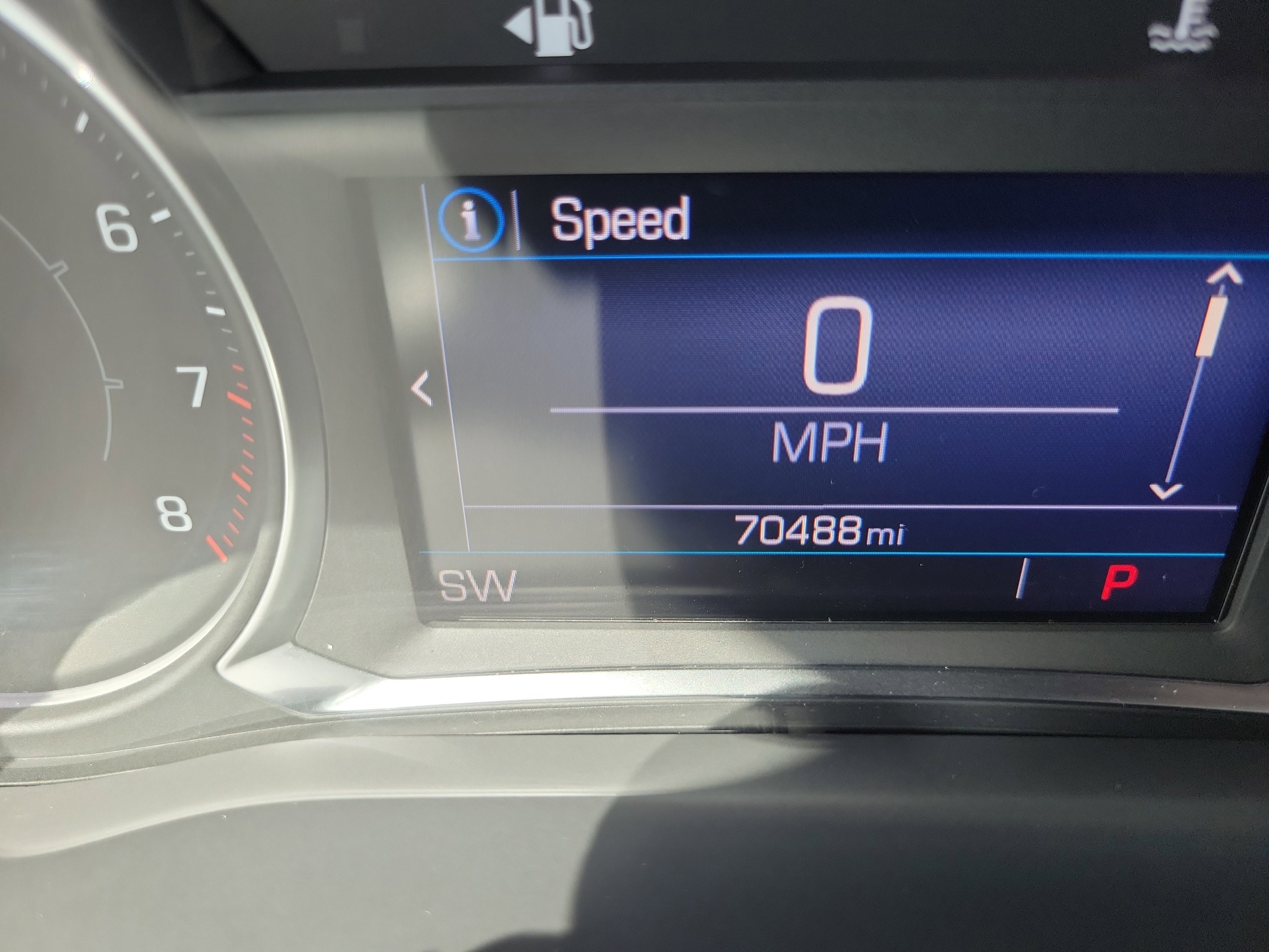 Used 2021 GMC Acadia SLE w/ Driver Convenience Package image 29