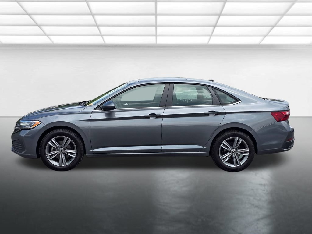 Used 2024 Volkswagen Jetta SE FWD image 14