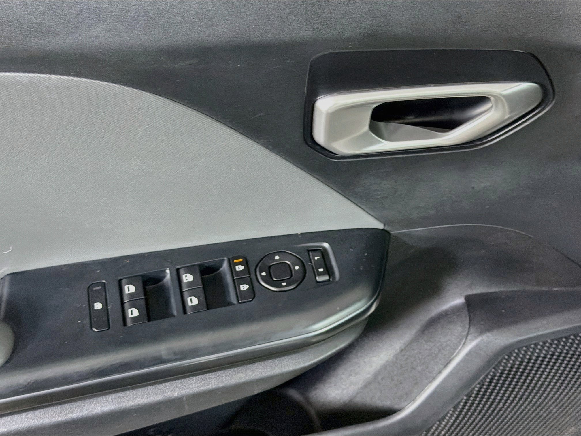 Used 2025 Kia K4 FWD image 15