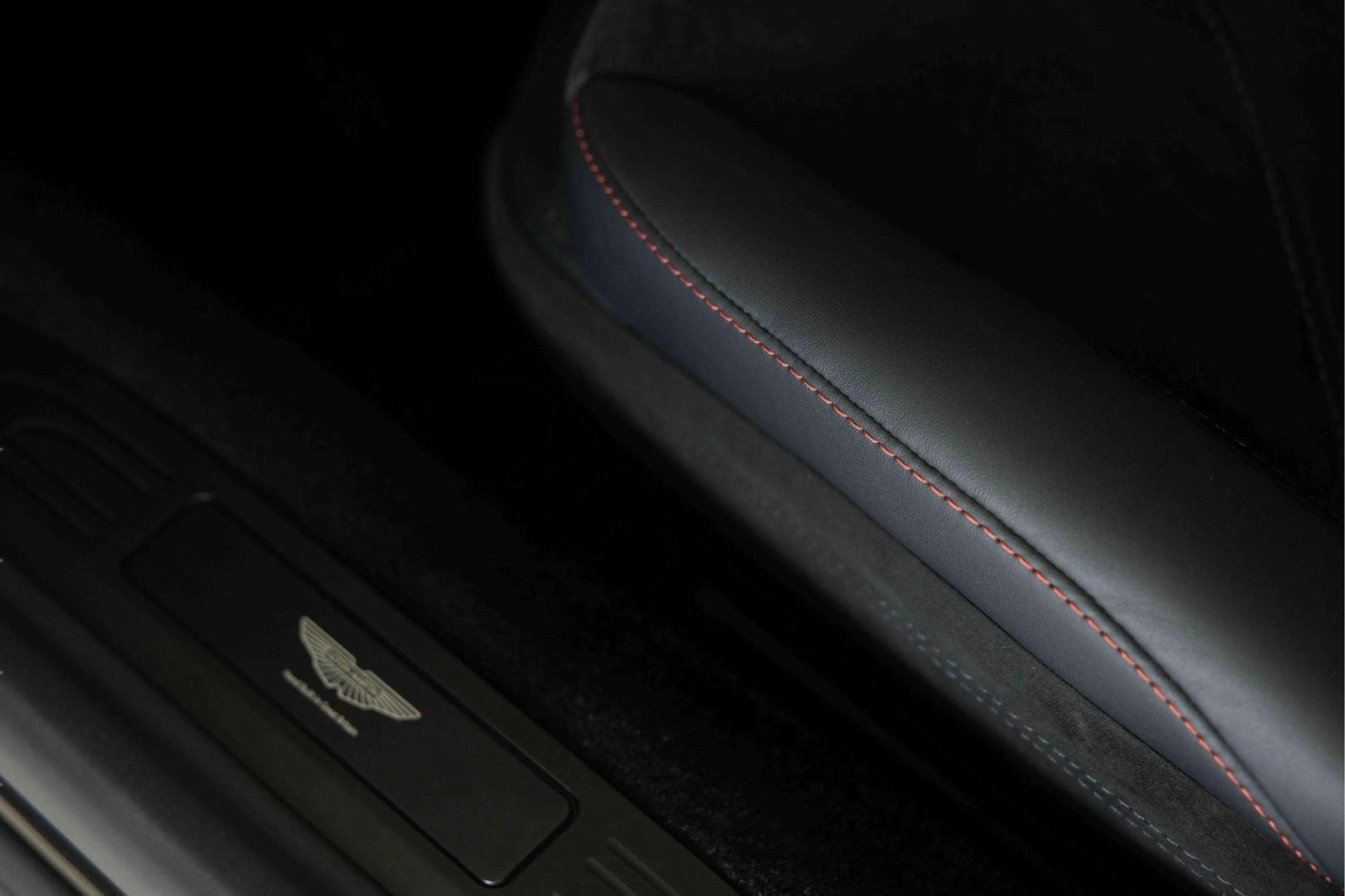 New 2025 Aston Martin V8 Vantage Coupe image 21