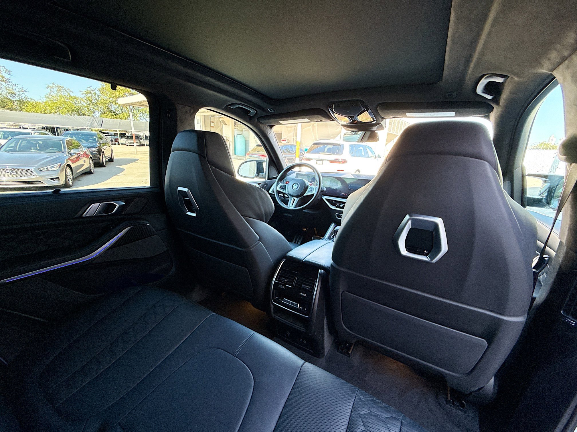 Used 2024 BMW X5 M Competition w/ Executive Package image 30