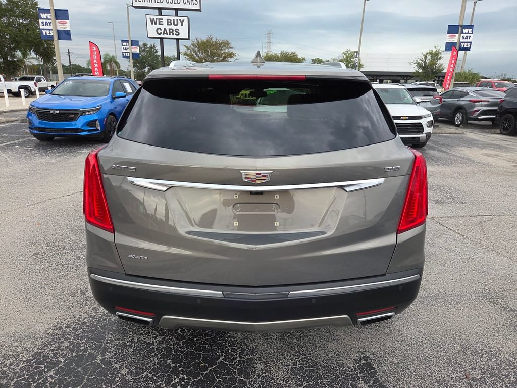 Used 2018 Cadillac XT5 Platinum w/ Driver Assist Package AWD/4WD image 12
