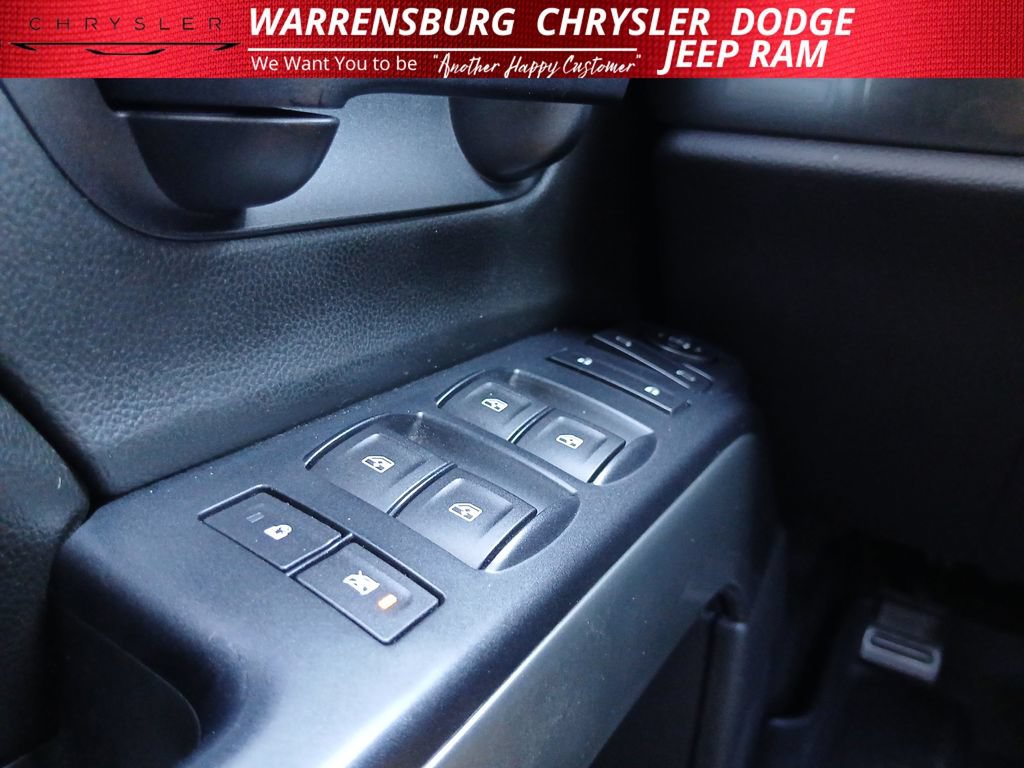 Used 2017 Chevrolet Silverado 1500 LT w/ All Star Edition AWD/4WD image 27