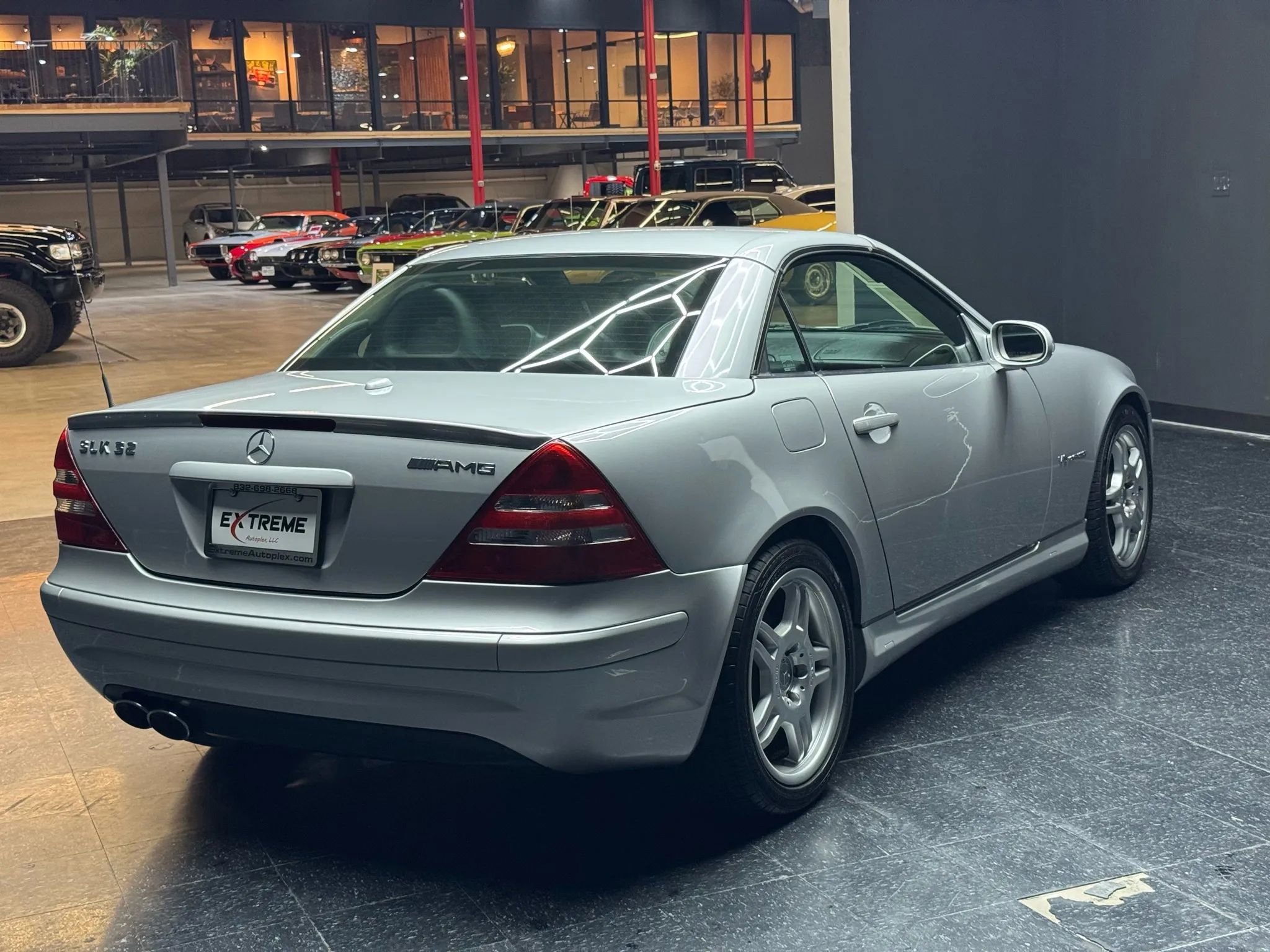 Used 2002 Mercedes-Benz SLK 32 AMG image 8