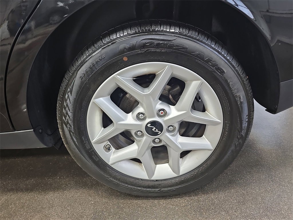 Used 2024 Kia Soul LX w/ Option Group 015 image 31