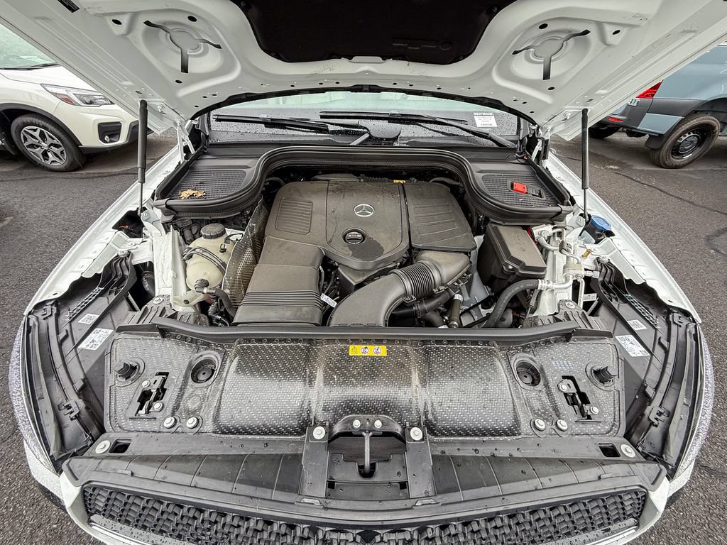Certified 2025 Mercedes-Benz GLE 350 4MATIC image 28