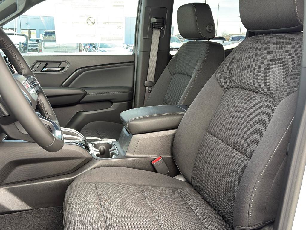 New 2025 GMC Canyon Elevation w/ Convenience Package image 26