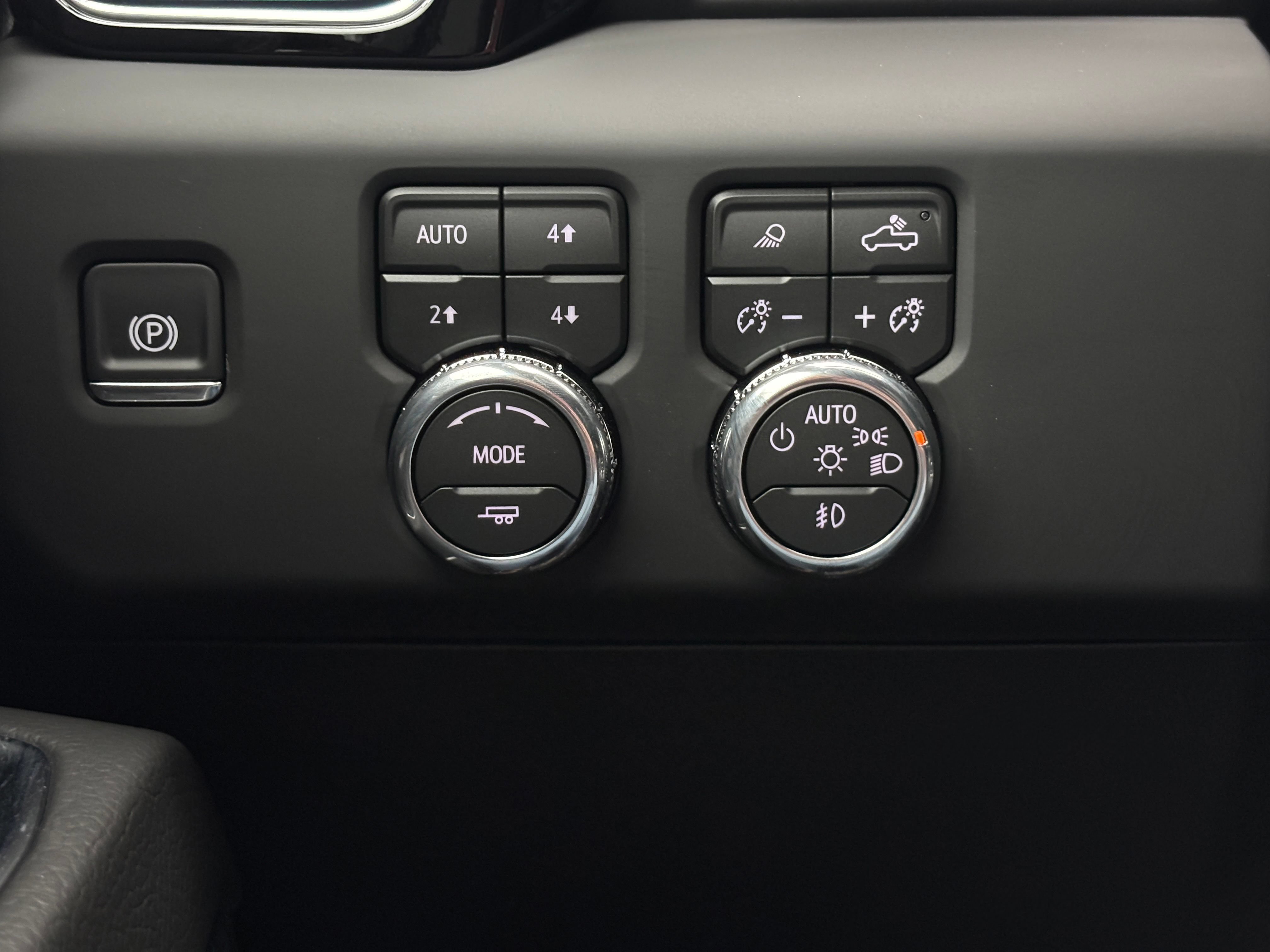 New 2026 GMC Sierra 1500 Denali AWD/4WD image 24