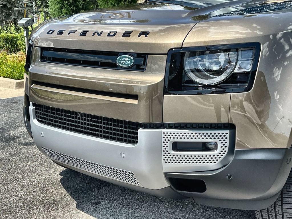 Certified 2025 Land Rover Defender 110 S image 9