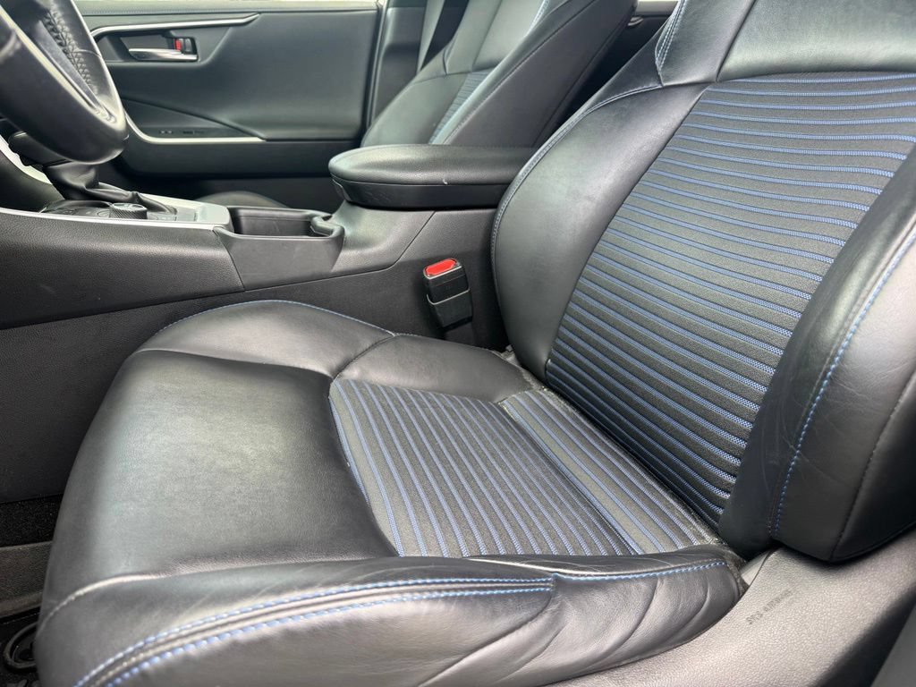 Used 2019 Toyota RAV4 XSE AWD/4WD image 19