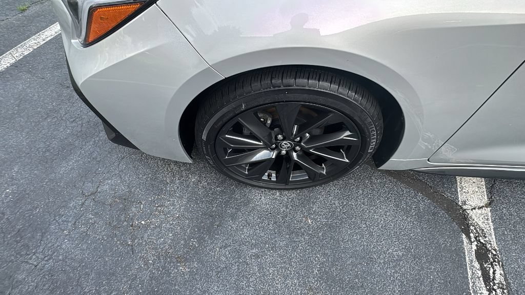 Used 2025 Toyota Corolla SE FWD image 40