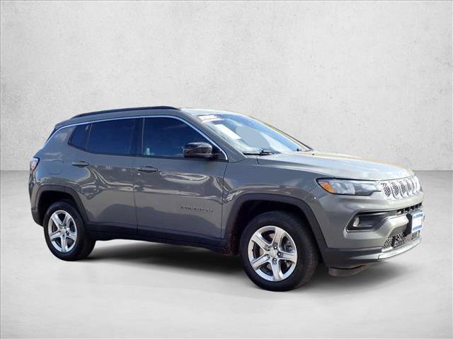 Used 2023 Jeep Compass Latitude AWD/4WD image 6