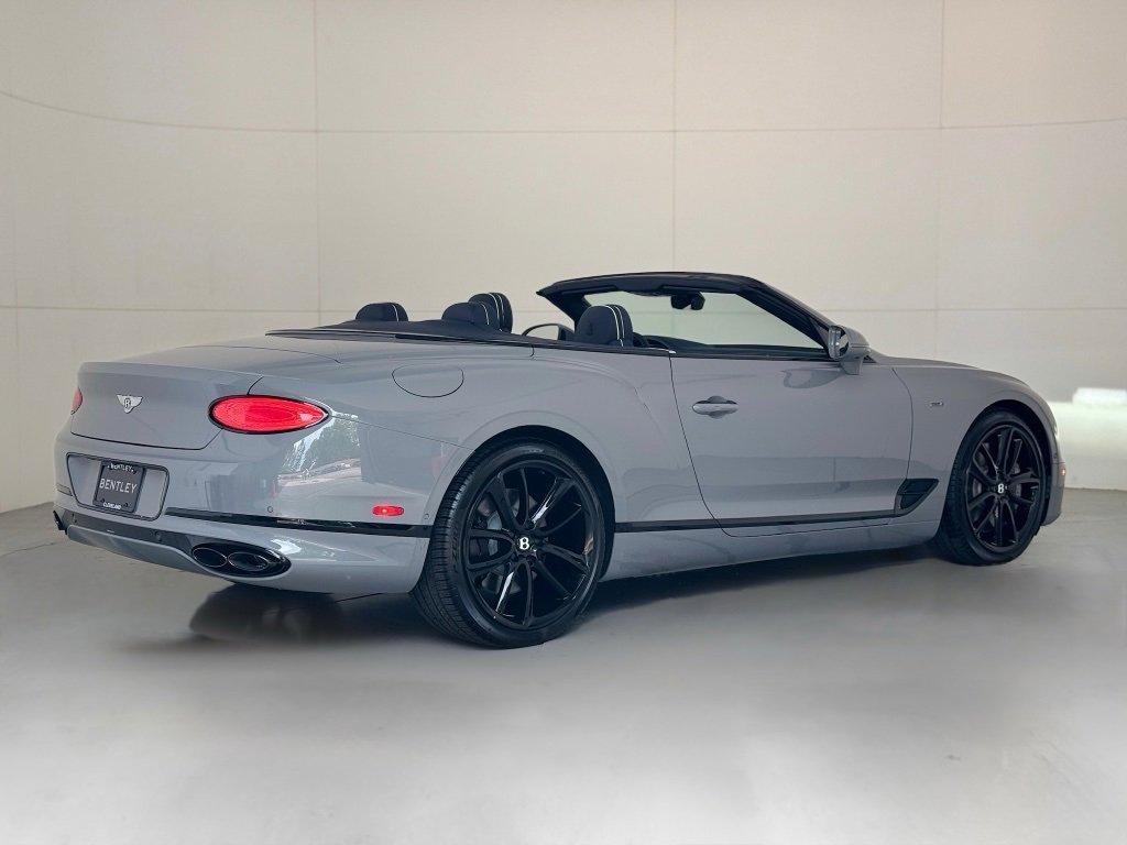 New 2024 Bentley Continental GT V8 image 2