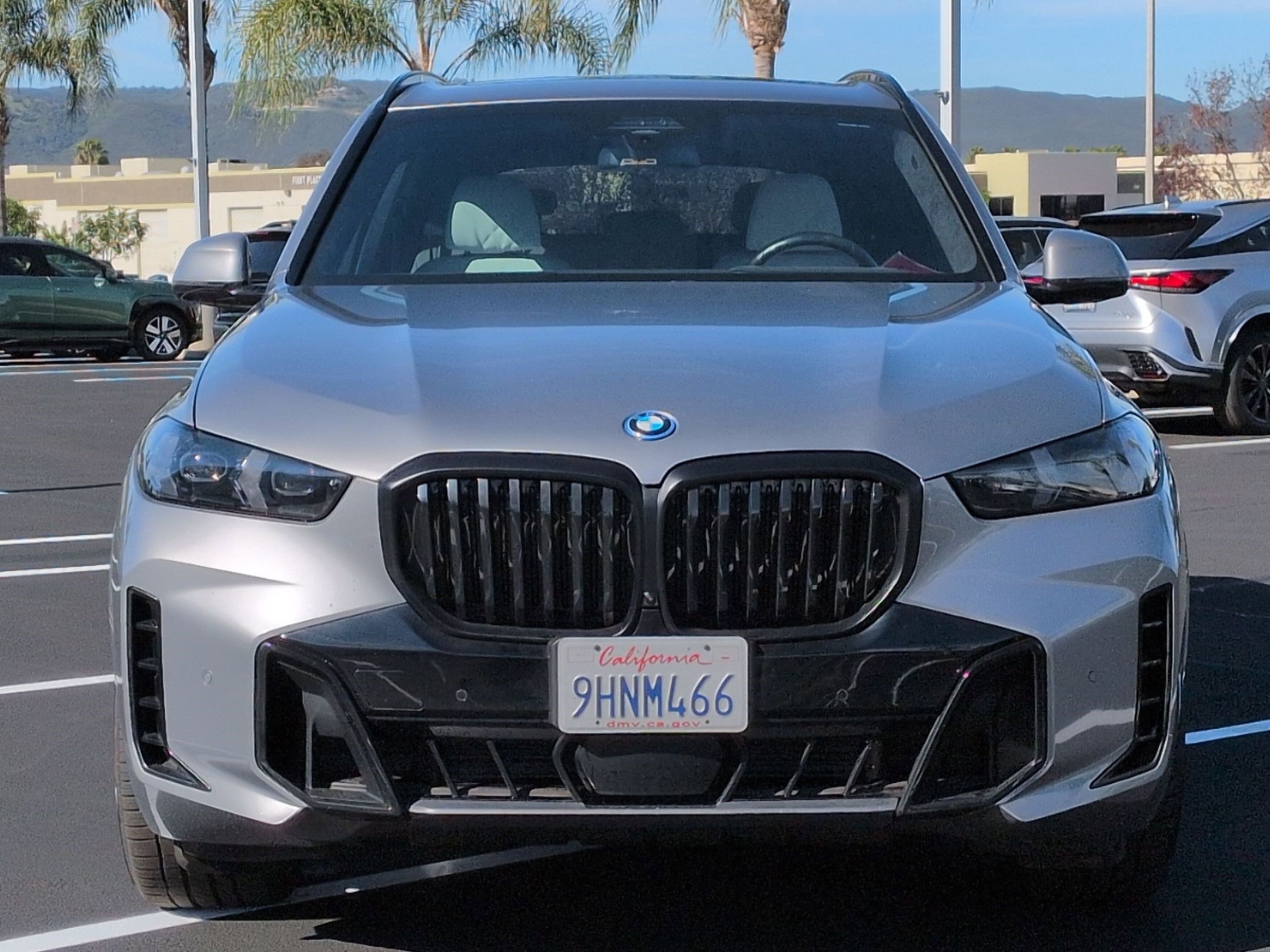 Certified 2024 BMW X5 xDrive50e w/ Executive Package image 3