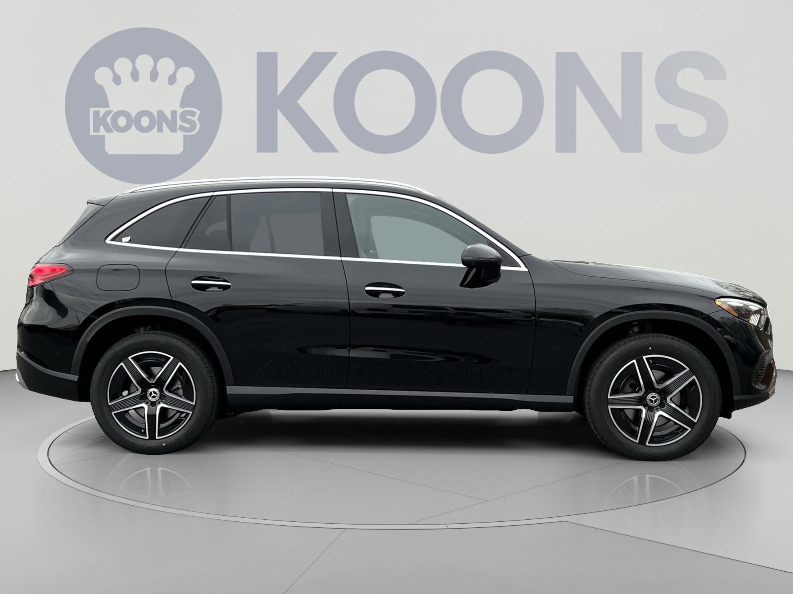 Used 2026 Mercedes-Benz GLC 300 4MATIC image 7