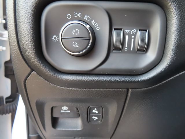 Used 2021 RAM 1500 Laramie w/ Sport Appearance Package AWD/4WD image 37
