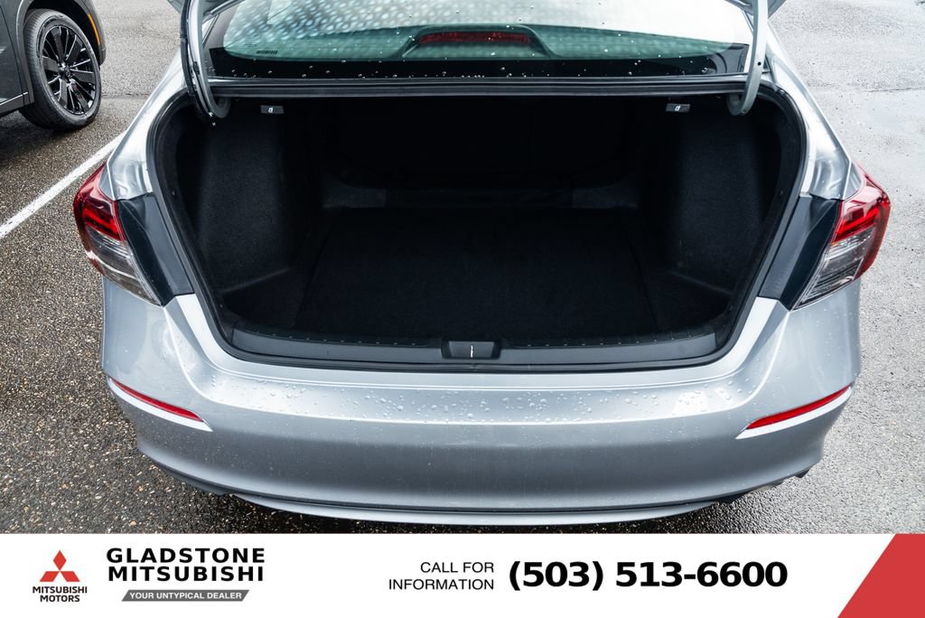 Used 2025 Honda Civic Sport image 8