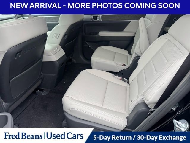 Used 2025 Hyundai Santa Fe Calligraphy image 13
