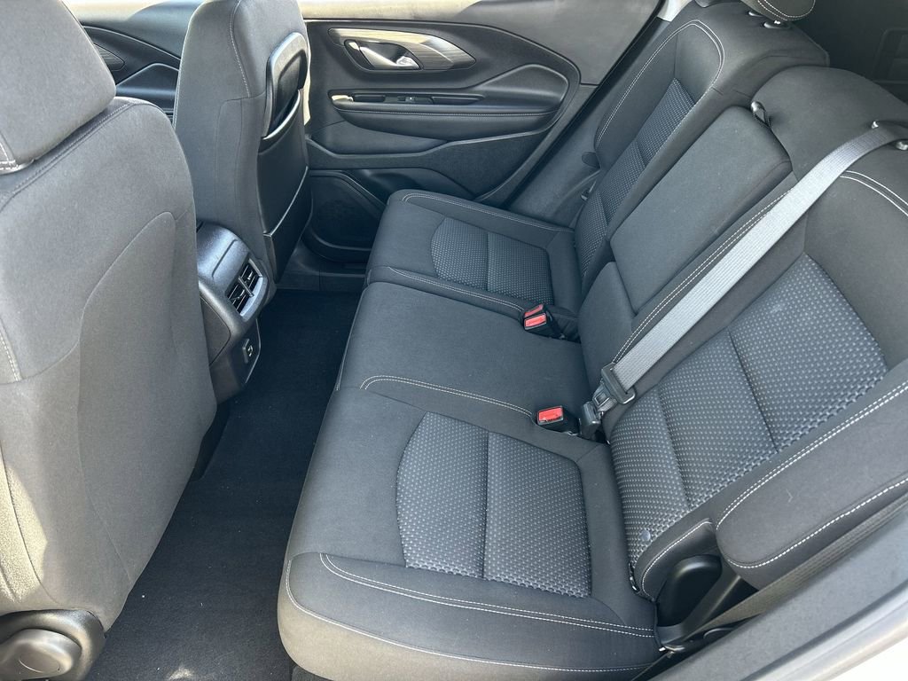 Used 2022 GMC Terrain SLE FWD image 25