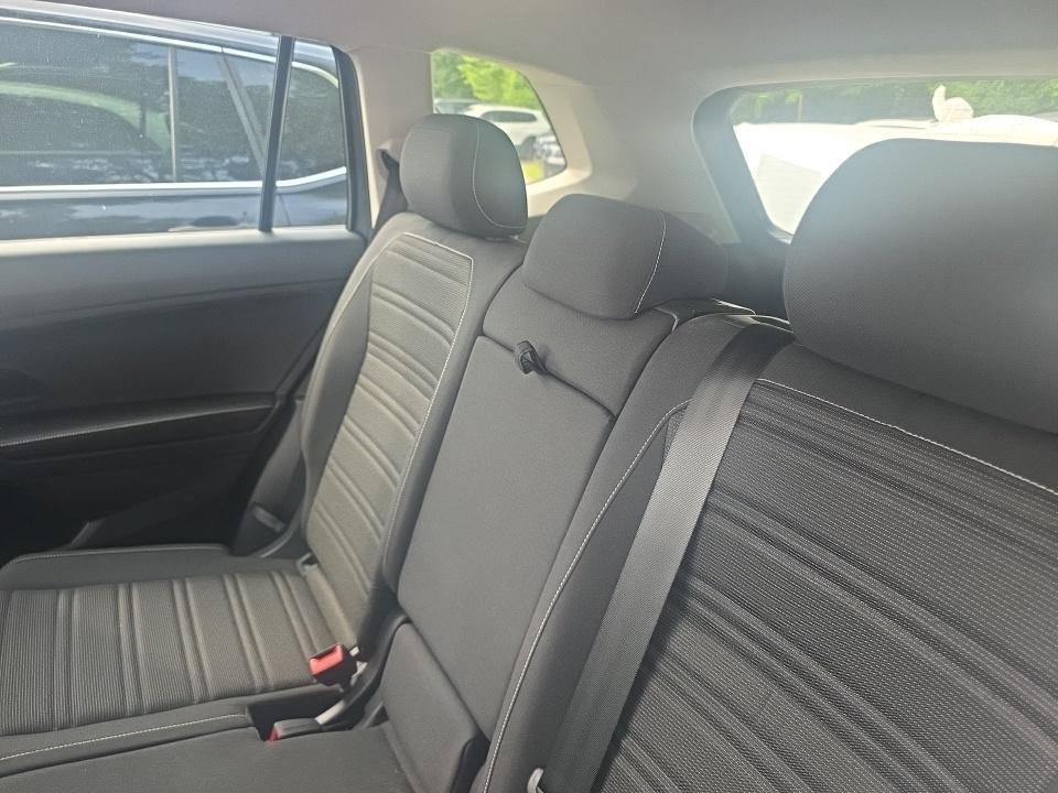 Used 2024 Volkswagen Tiguan S AWD/4WD image 7