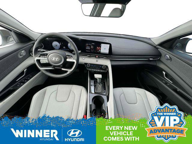 New 2025 Hyundai Elantra Limited image 13