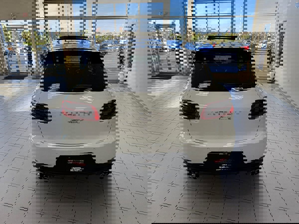 Used 2015 Porsche Macan S image 5