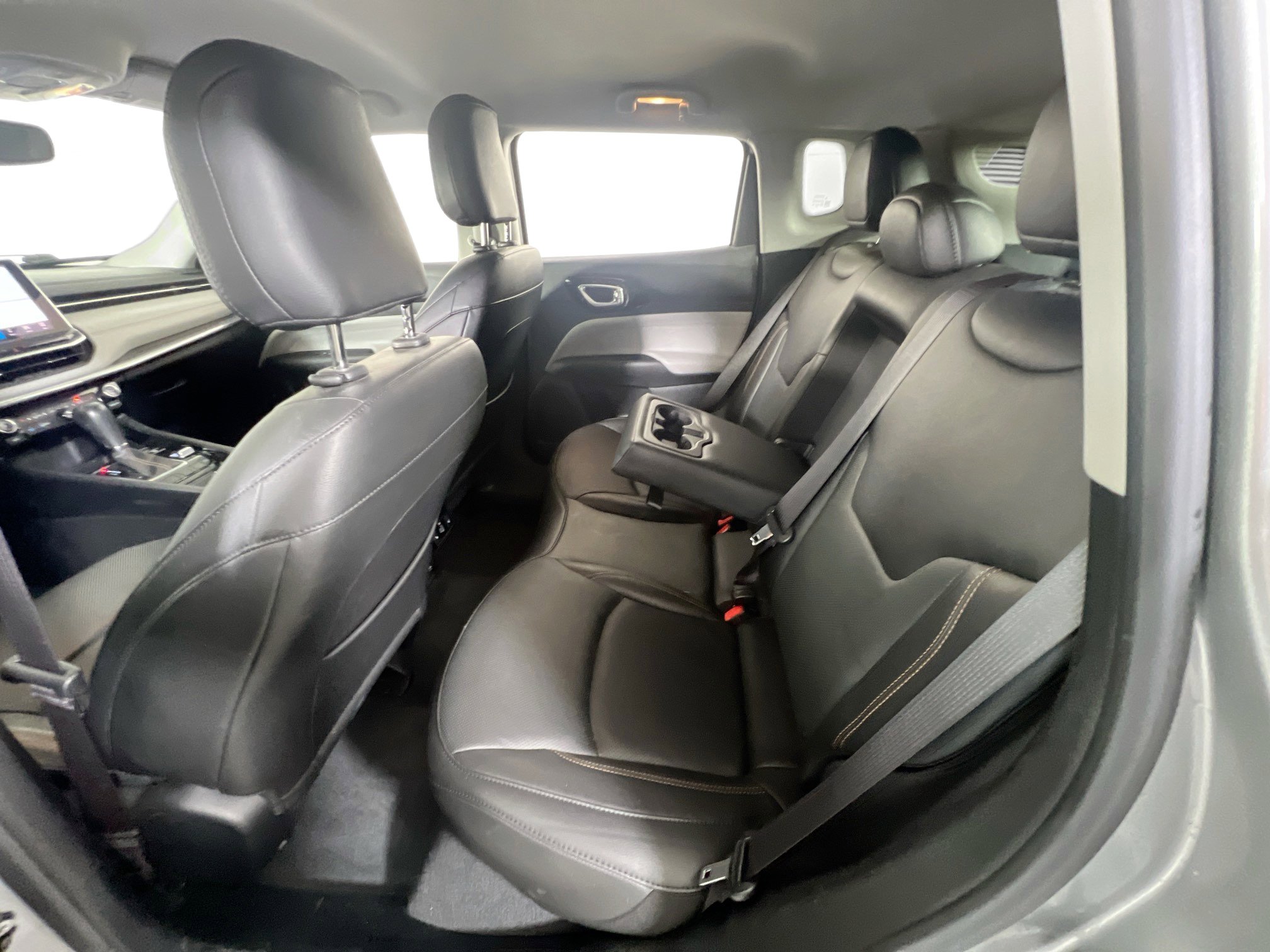 Used 2022 Jeep Compass Limited w/ Elite Group image 23
