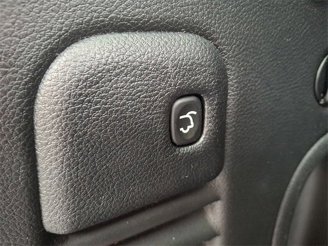 Used 2021 Jeep Grand Cherokee Laredo X image 29