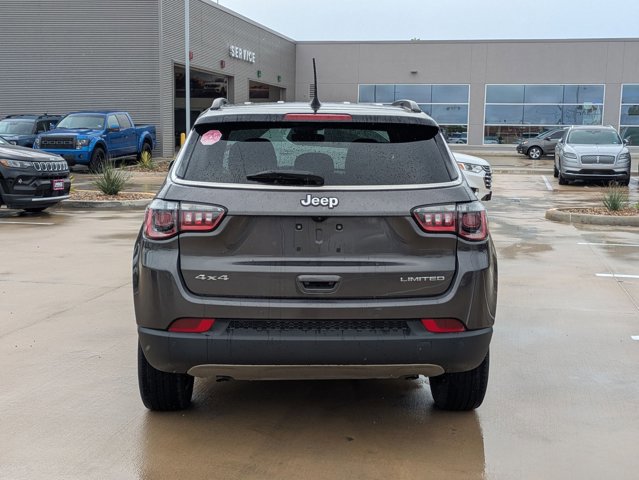 Used 2024 Jeep Compass Limited image 7