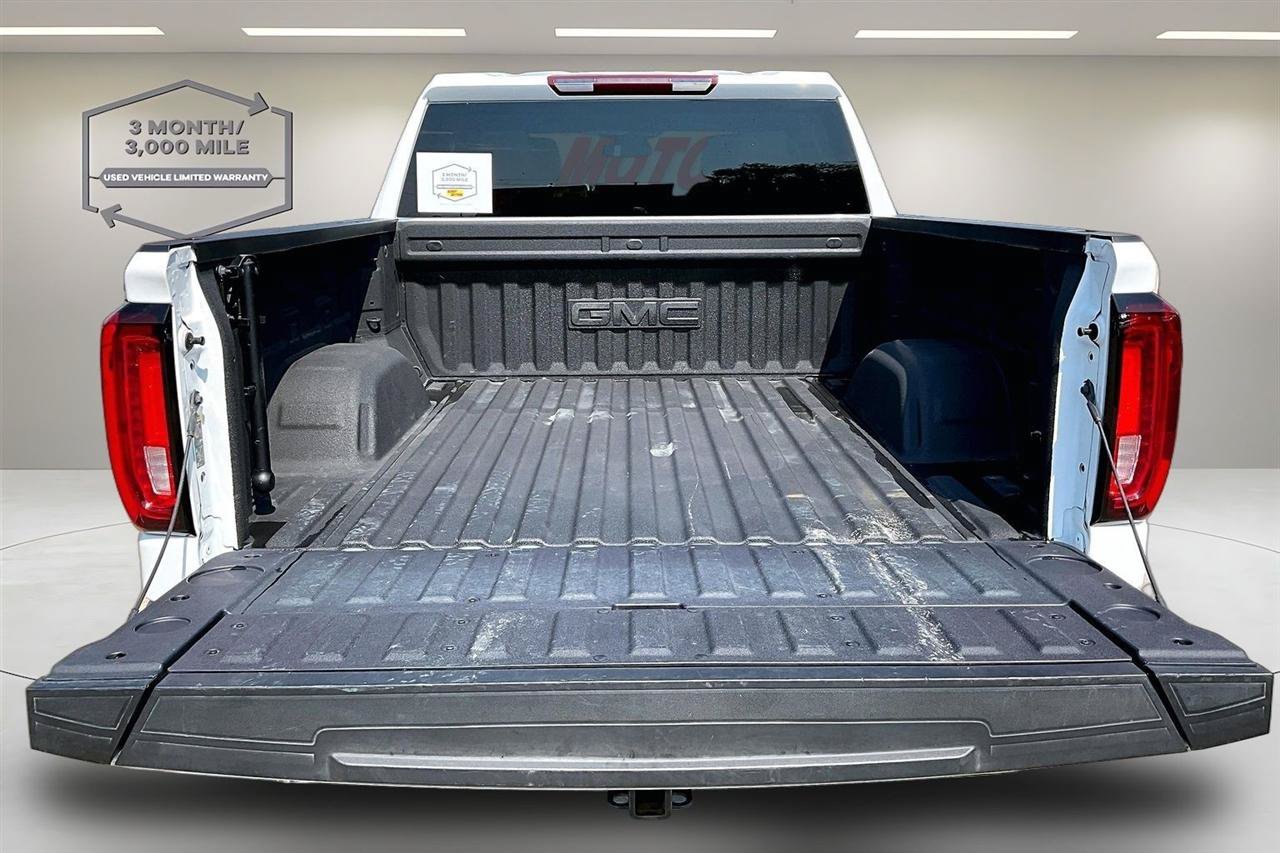 Used 2025 GMC Sierra 1500 AT4 AWD/4WD image 7