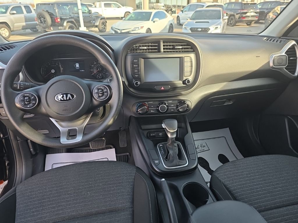 Used 2021 Kia Soul S image 13