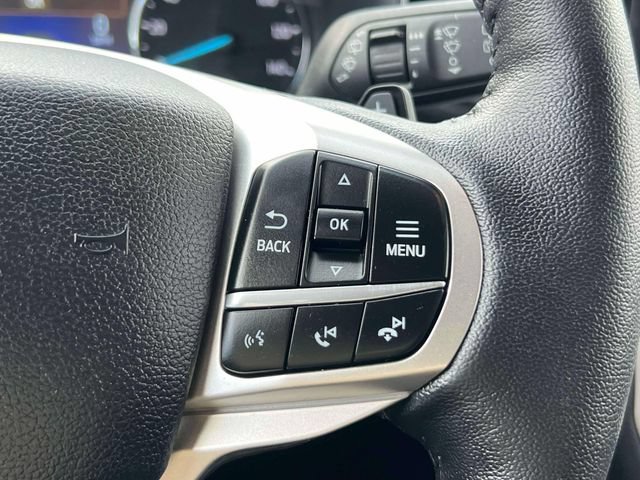 Used 2020 Ford Explorer XLT w/ Equipment Group 202A AWD/4WD image 22