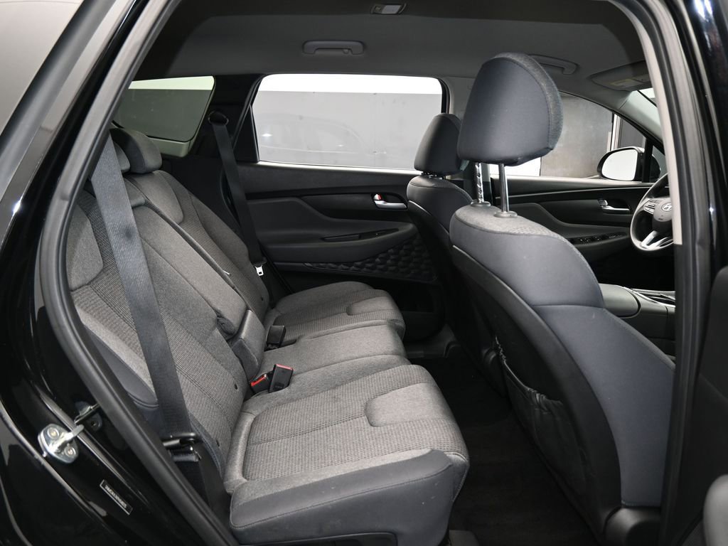 Used 2023 Hyundai Santa Fe SE image 33