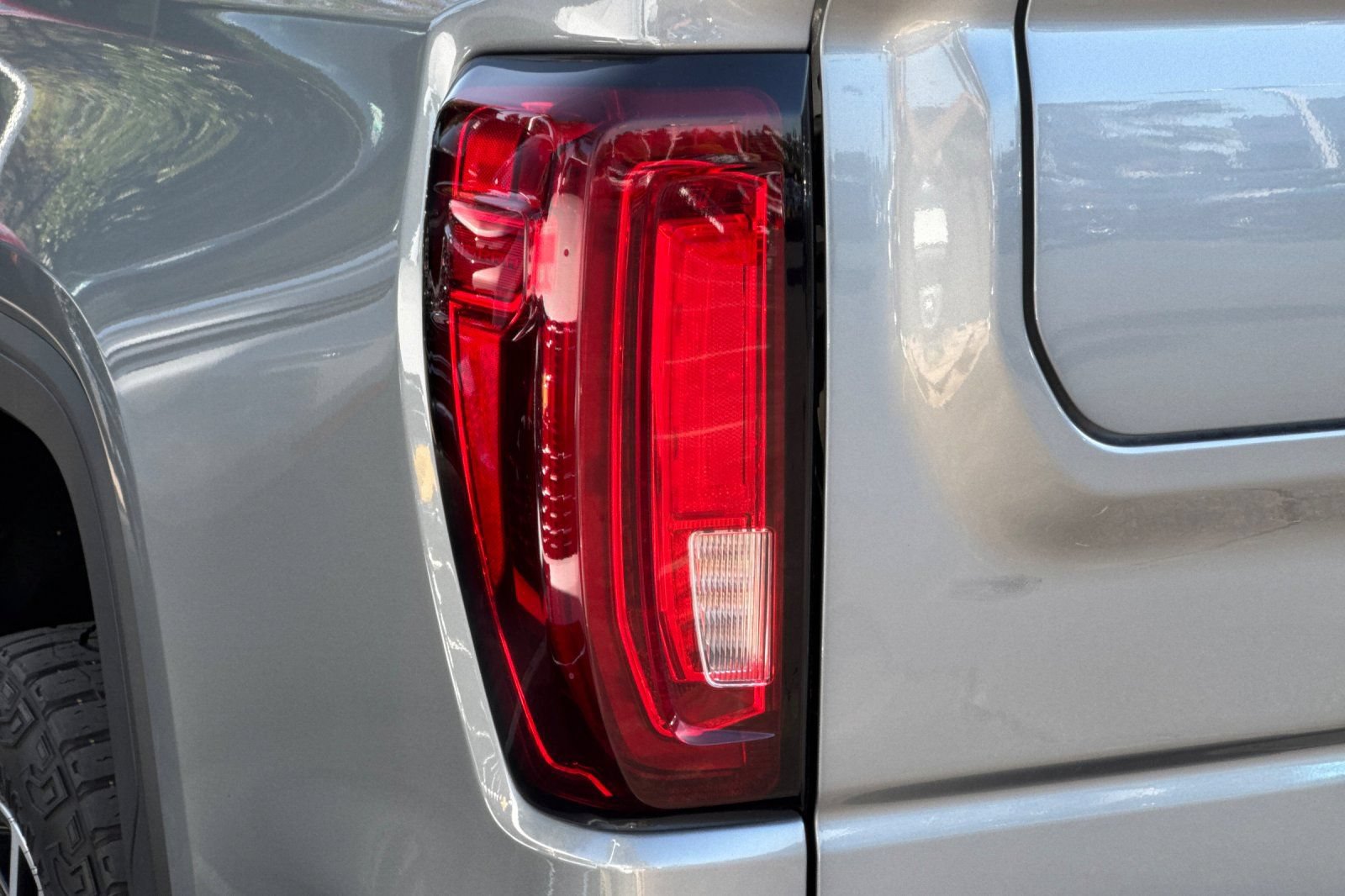 Used 2023 GMC Sierra 1500 AT4 w/ AT4 Premium Package AWD/4WD image 45
