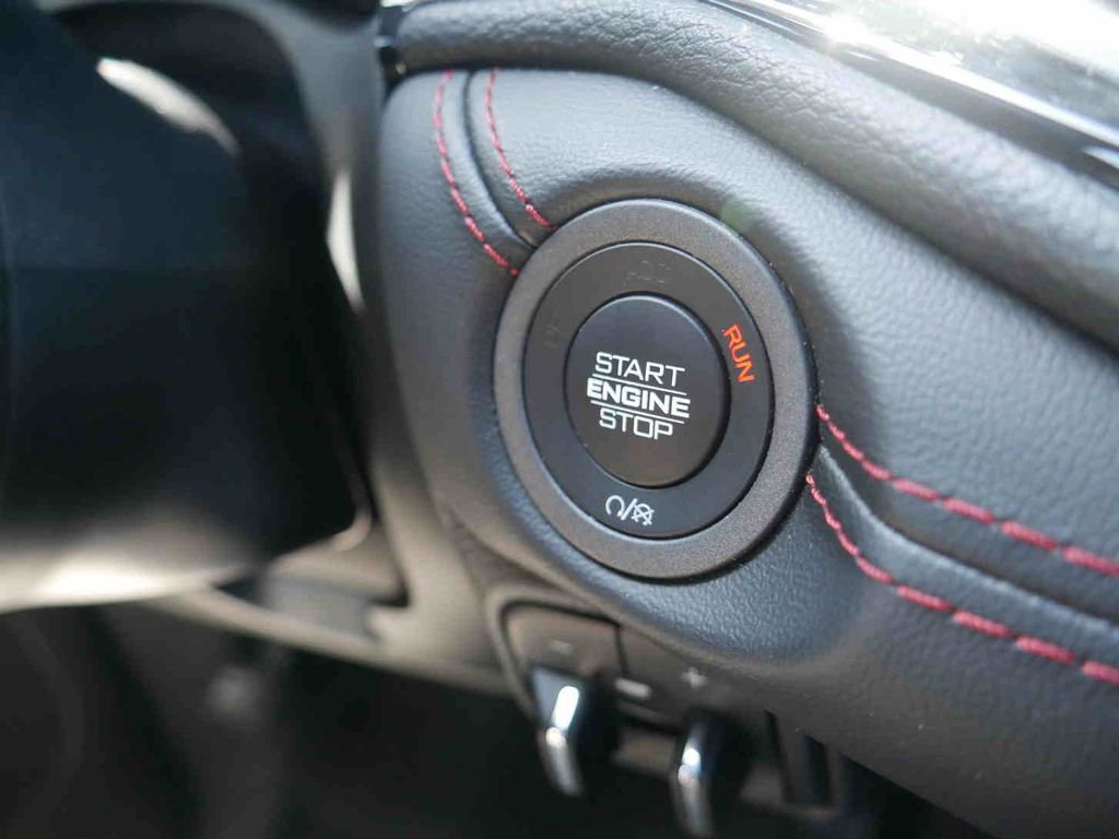Used 2025 Dodge Durango R/T AWD/4WD image 36