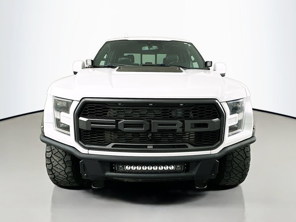 Used 2019 Ford F150 Raptor w/ Equipment Group 802A Luxury AWD/4WD image 2