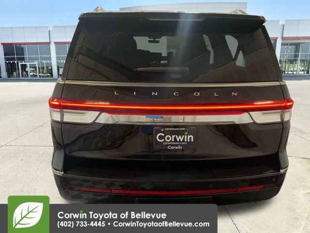 Used 2024 Lincoln Navigator L 4WD image 7