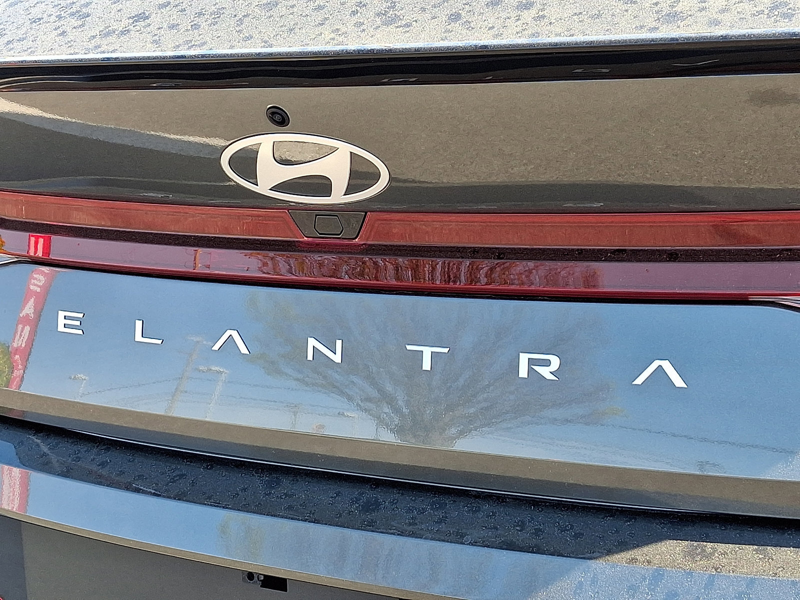 Certified 2025 Hyundai Elantra Sport FWD image 30