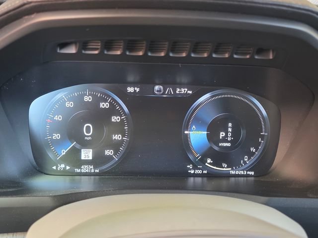 Used 2021 Volvo XC90 T8 Inscription w/ Advanced Package AWD/4WD image 28
