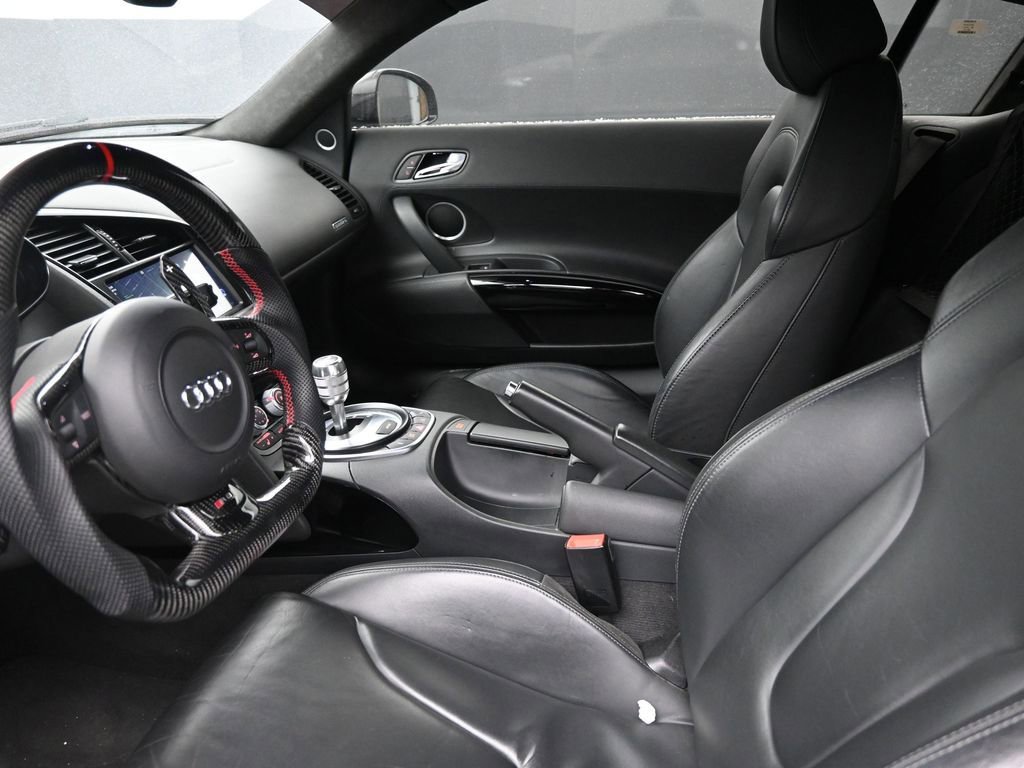 Used 2010 Audi R8 V10 image 56
