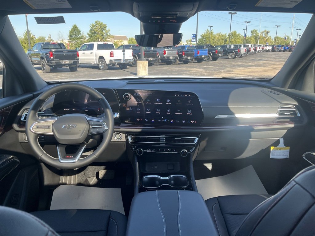 New 2026 Chevrolet Traverse Z71 w/ Driver Confidence Package image 24