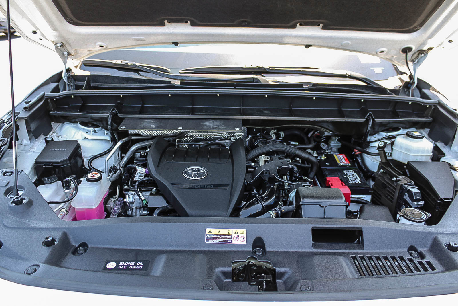 Used 2023 Toyota Highlander Limited FWD image 28