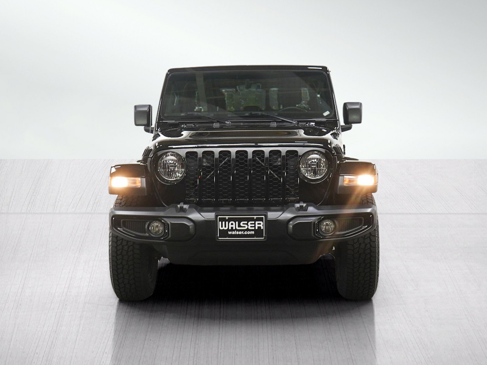 Used 2021 Jeep Gladiator Sport AWD/4WD image 8